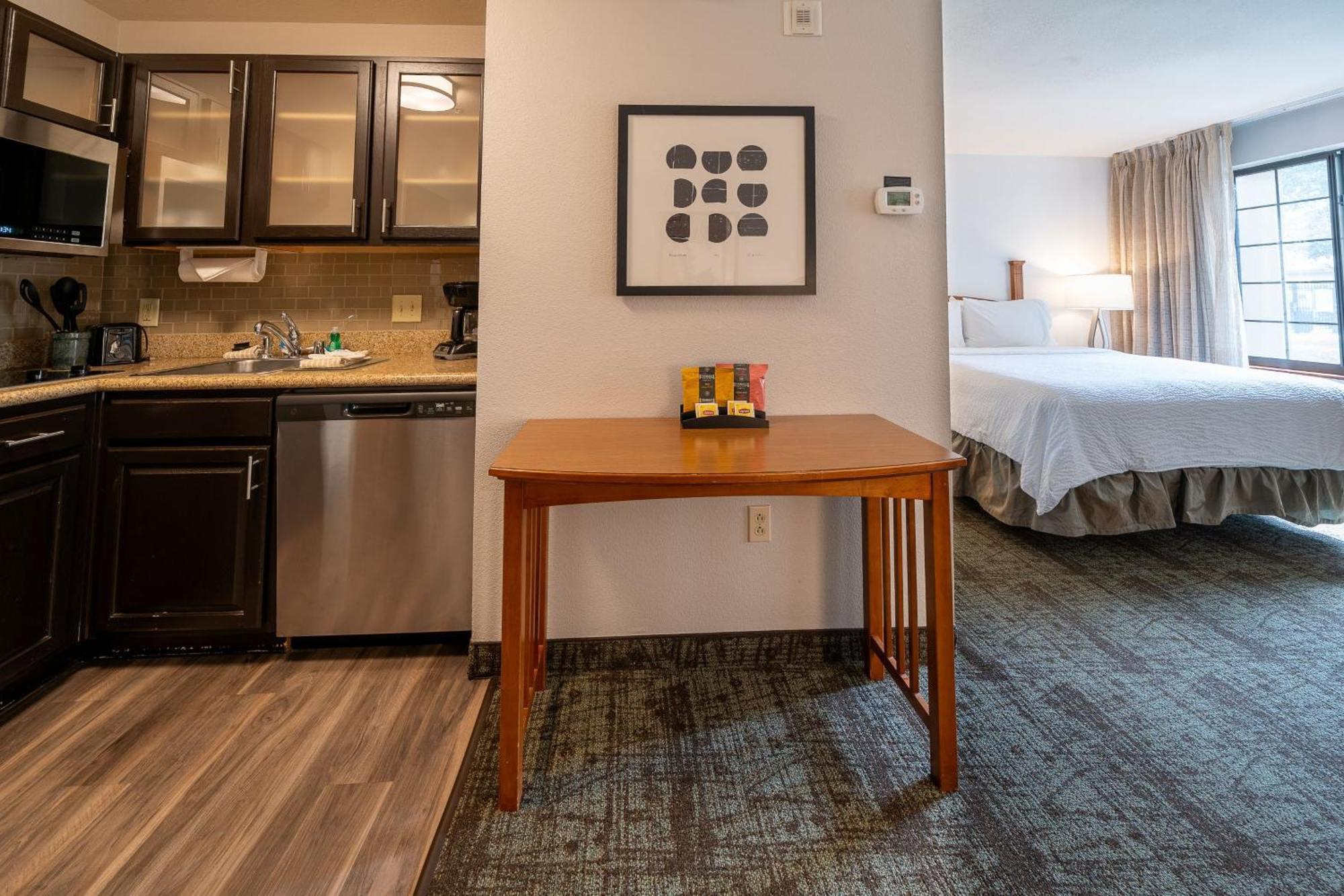 Staybridge Suites Houston West - Energy Corridor By Ihg Экстерьер фото