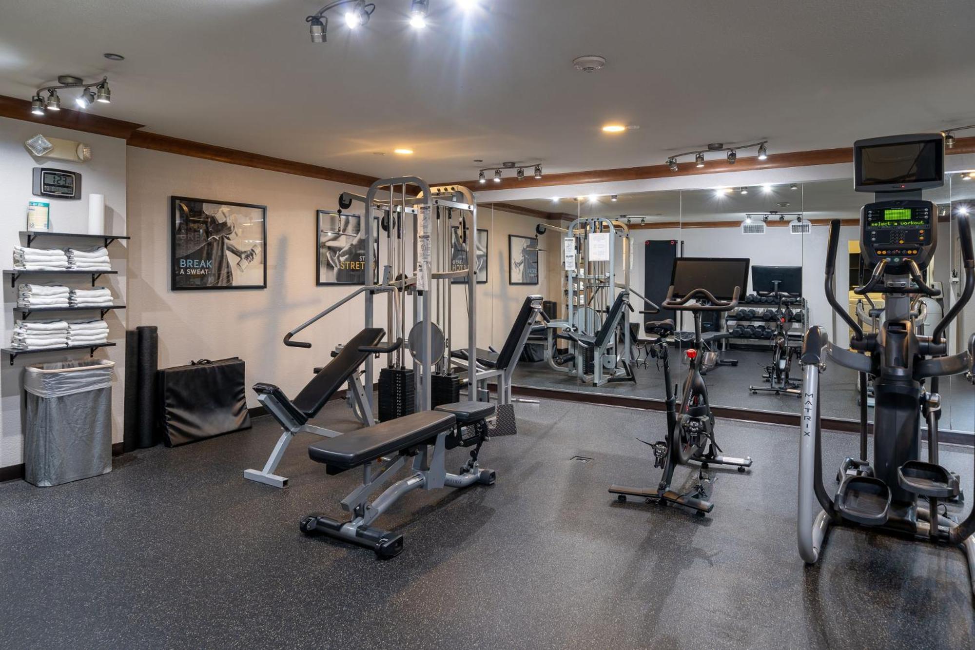 Staybridge Suites Houston West - Energy Corridor By Ihg Экстерьер фото