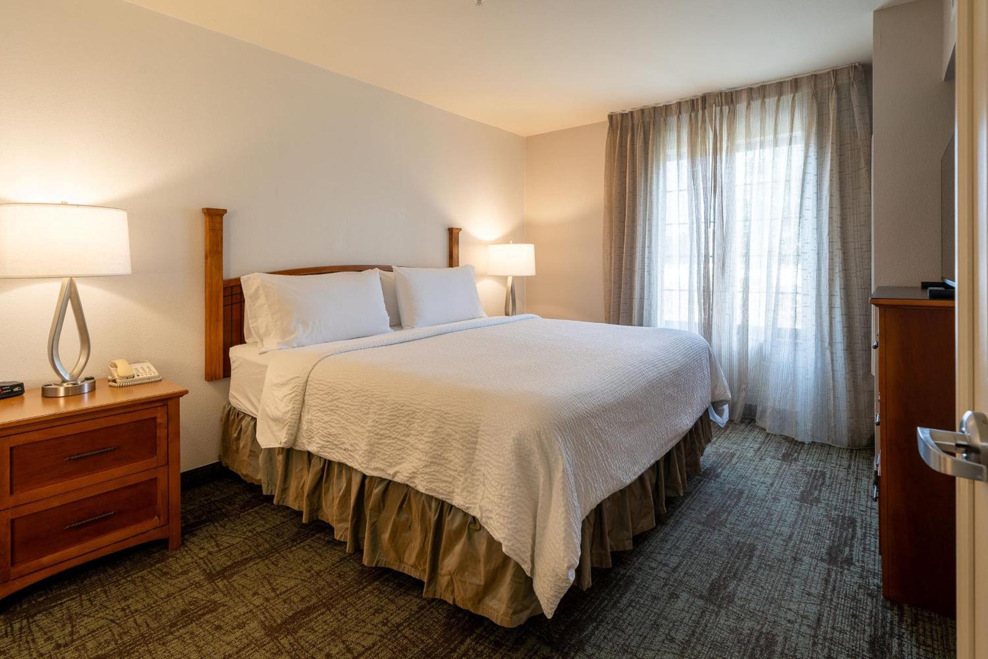 Staybridge Suites Houston West - Energy Corridor By Ihg Экстерьер фото